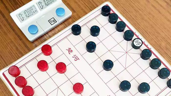 Hướng dẫn chi tiết cách chơi cờ vua | Mẹo, chiến lược và luật chơi