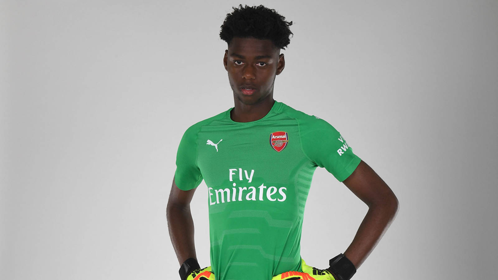 Thủ môn trẻ triển vọng của Arsenal: Tiểu sử và những thành tích ấn tượng của Arthur Okonkwo