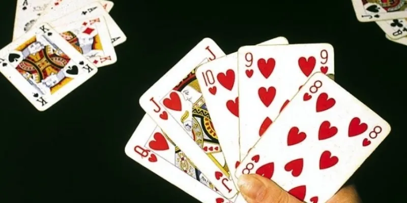 Hướng dẫn đơn giản cách ghi nhớ bài Tiến Lên cho người mới bắt đầu