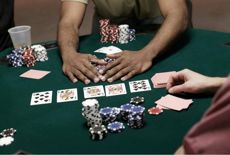 Cách Lựa Chọn Starting Hand Chuẩn Khi Chơi Poker