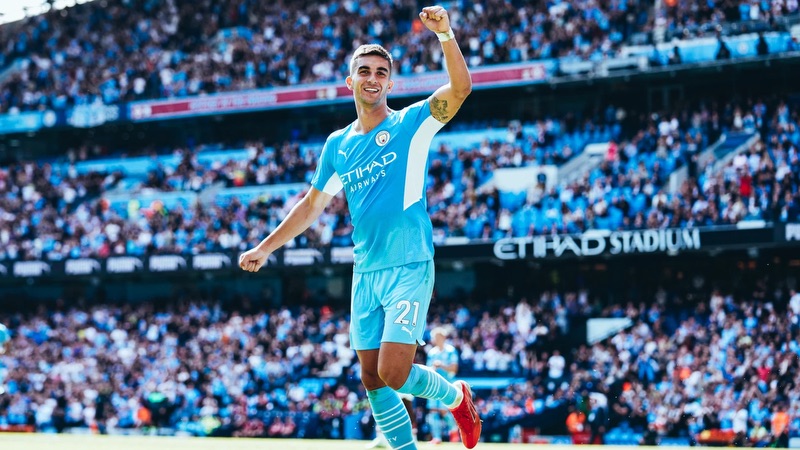 Thậm chí được nhiều đội bóng lớn để mắt đến Cầu thủ Ferran Torres - Cái tên may mắn nhưng kém tài